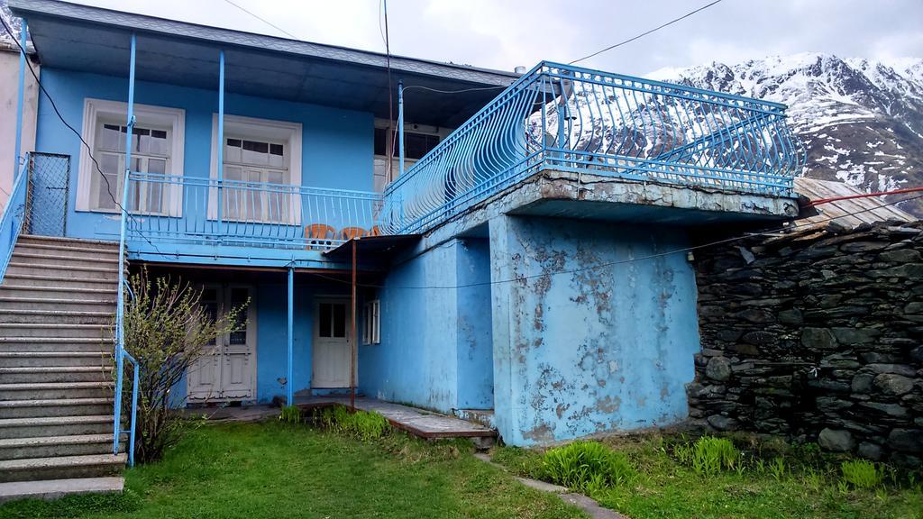 Blue Guesthouse 卡兹贝吉 外观 照片
